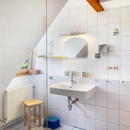 Ringlihof Apartman Horben