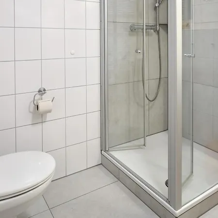Ringlihof Apartman *