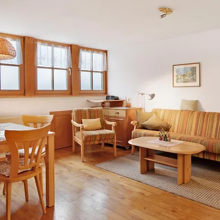 Ringlihof Apartment